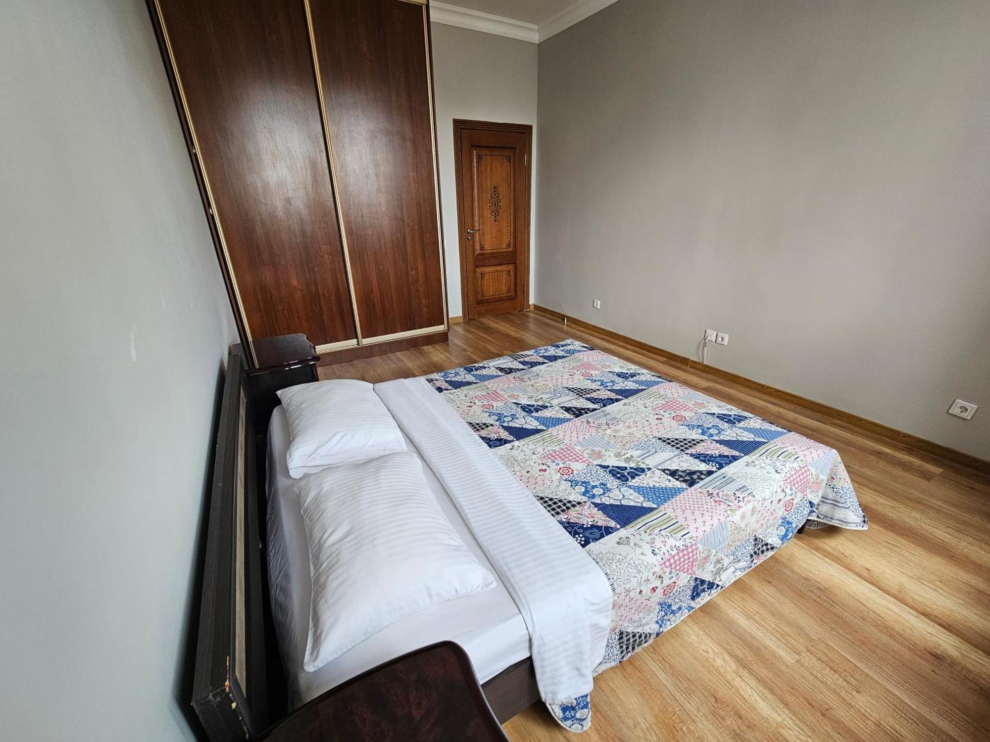 Ernaz Plus Apartments-Expo-Boulevard 130 Astana Exterior foto