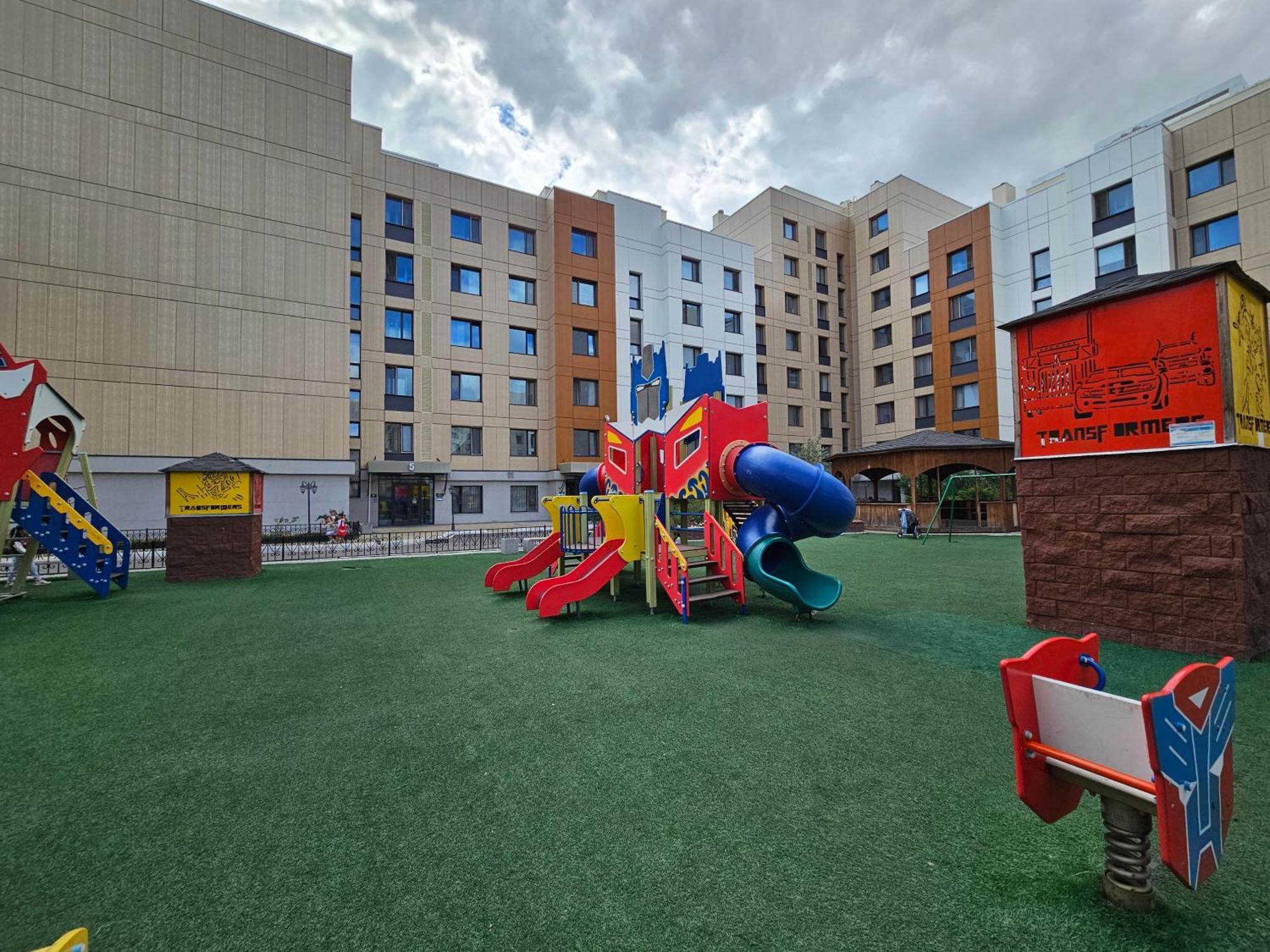 Ernaz Plus Apartments-Expo-Boulevard 130 Astana Exterior foto